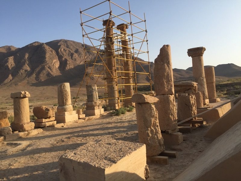 معبد خورهه هنوز با مرمت کامل فاصل زیادی دارد